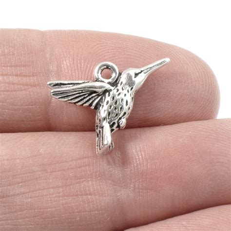 Hummingbird charm .